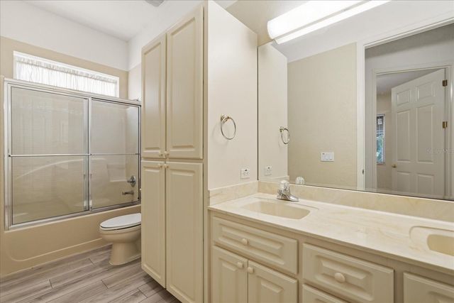 1075 MOTORCOACH DRIVE, Polk City, FL 33868