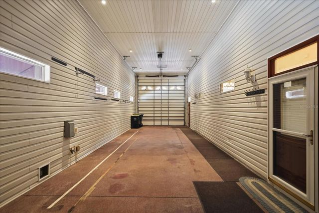 1075 MOTORCOACH DRIVE, Polk City, FL 33868