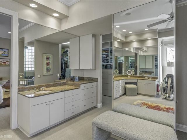 1059 N Pointe Circle, Shreveport, LA 71106