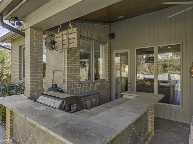 1059 N Pointe Circle, Shreveport, LA 71106