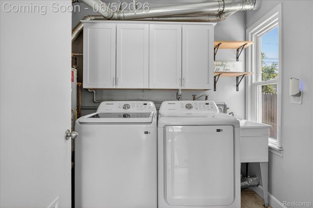 2217 Guthrie Avenue, Royal Oak, MI 48067