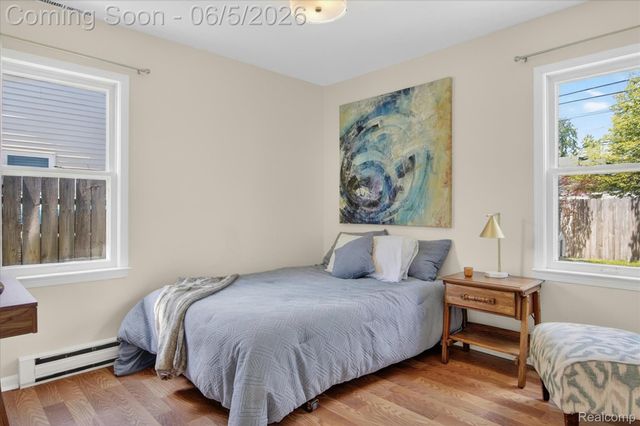2217 Guthrie Avenue, Royal Oak, MI 48067