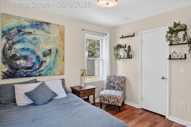2217 Guthrie Avenue, Royal Oak, MI 48067