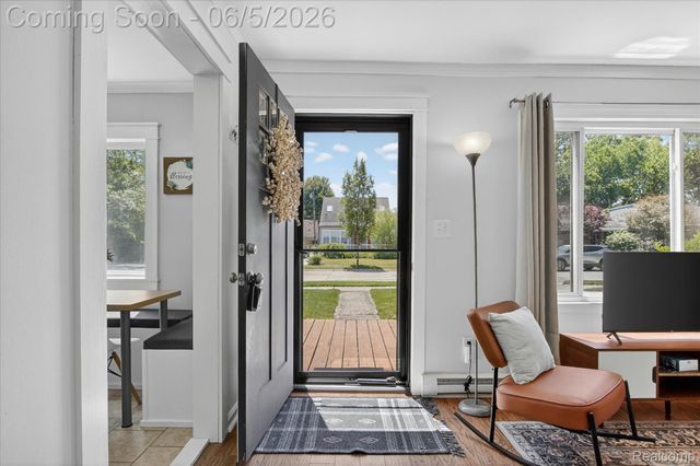 2217 Guthrie Avenue, Royal Oak, MI 48067