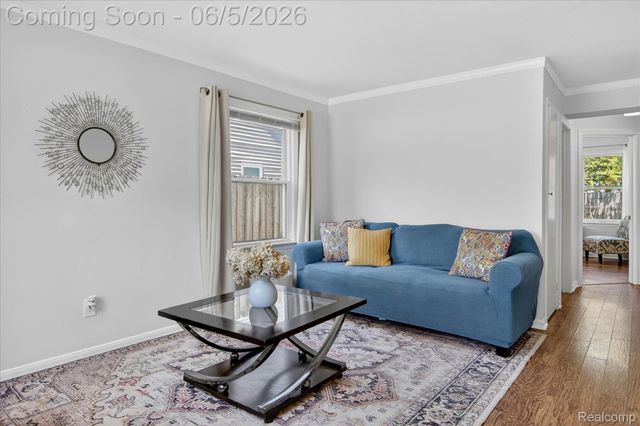 2217 Guthrie Avenue, Royal Oak, MI 48067
