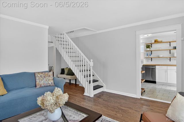 2217 Guthrie Avenue, Royal Oak, MI 48067