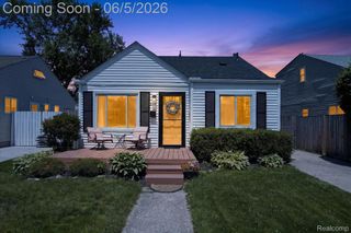 2217 Guthrie Avenue, Royal Oak, MI 48067