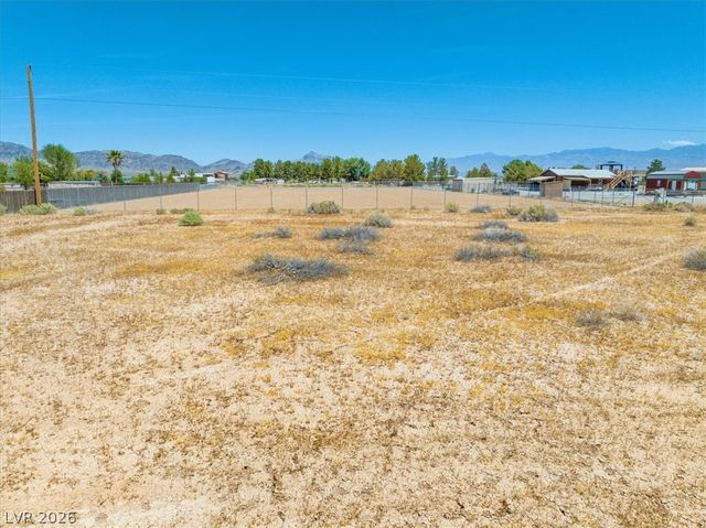 4610 Laurence Road, Pahrump, NV 89048