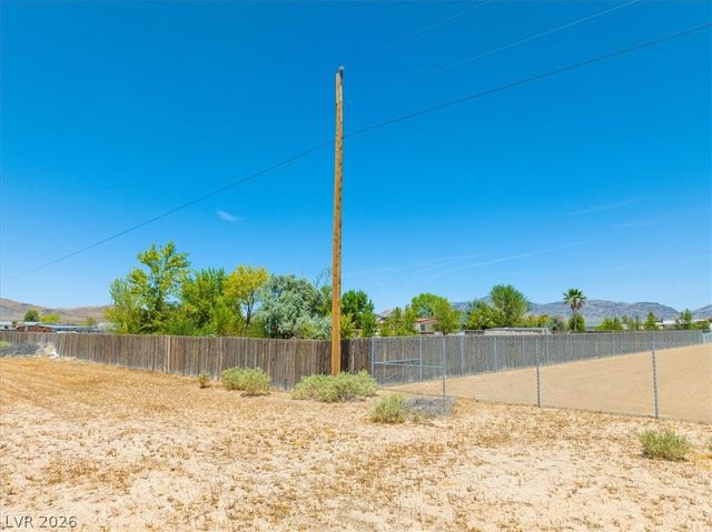 4610 Laurence Road, Pahrump, NV 89048