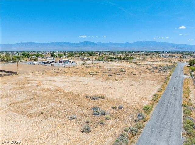 4610 Laurence Road, Pahrump, NV 89048