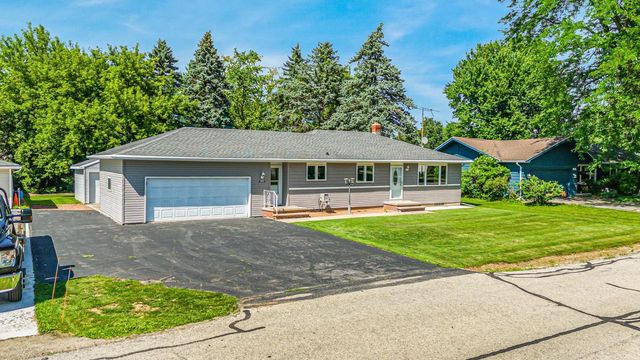 3332 W 1ST AVENUE, Appleton, WI 54914
