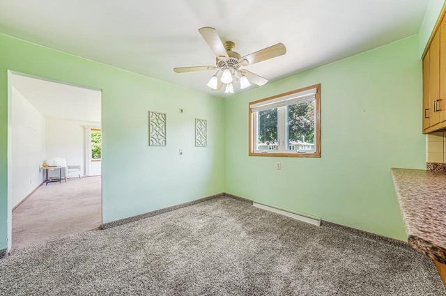 3332 W 1ST AVENUE, Appleton, WI 54914