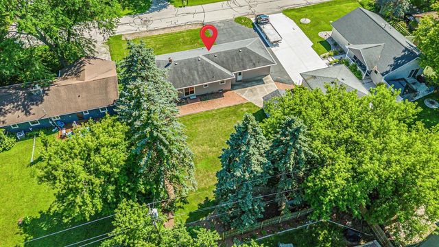 3332 W 1ST AVENUE, Appleton, WI 54914