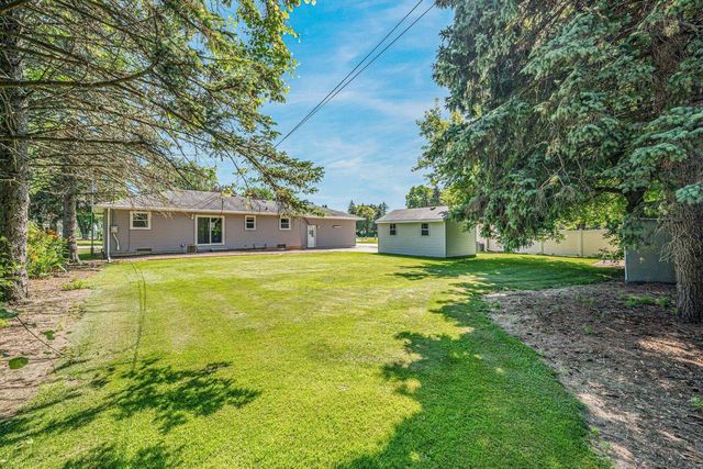 3332 W 1ST AVENUE, Appleton, WI 54914