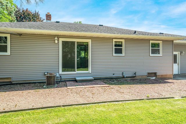 3332 W 1ST AVENUE, Appleton, WI 54914