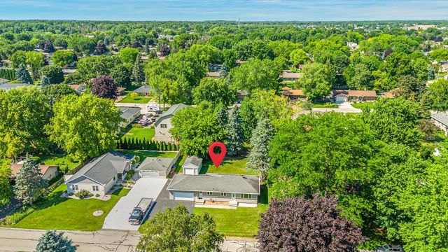 3332 W 1ST AVENUE, Appleton, WI 54914