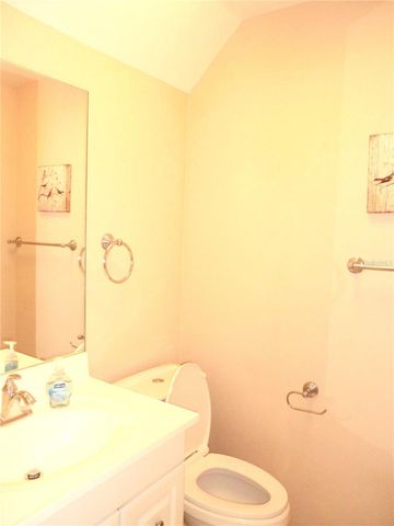 201 KINGS BOULEVARD 15, Sun City Center, FL 33573