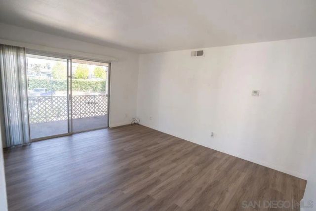 6878 Navajo 32, San Diego, CA 92119