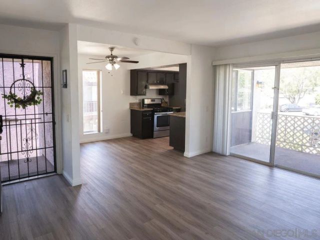 6878 Navajo 32, San Diego, CA 92119