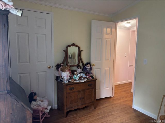 1661 Old Country Road 125, Riverhead, NY 11901