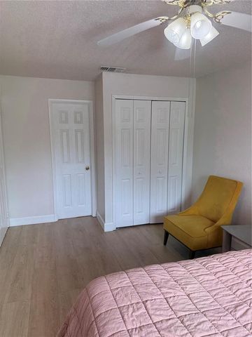 9900 SWEEPSTAKES LANE 4, Orlando, FL 32837