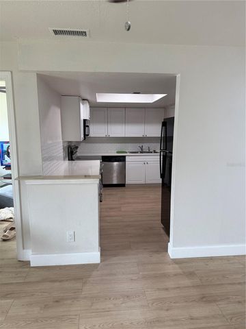9900 SWEEPSTAKES LANE 4, Orlando, FL 32837