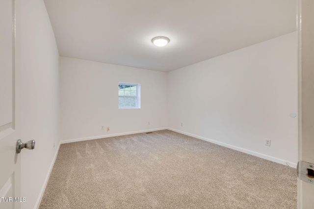 1300 Saratoga Road, Kingsport, TN 37660