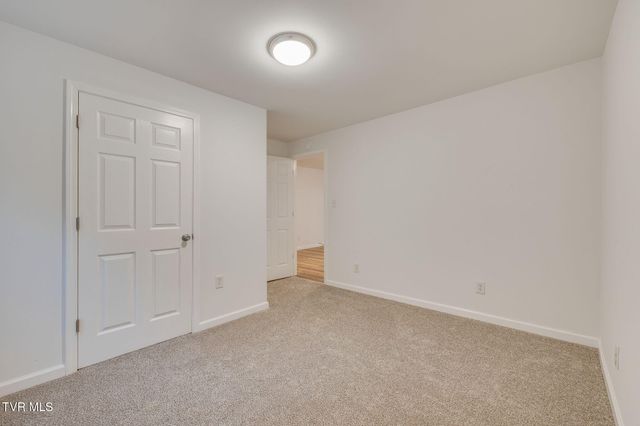1300 Saratoga Road, Kingsport, TN 37660