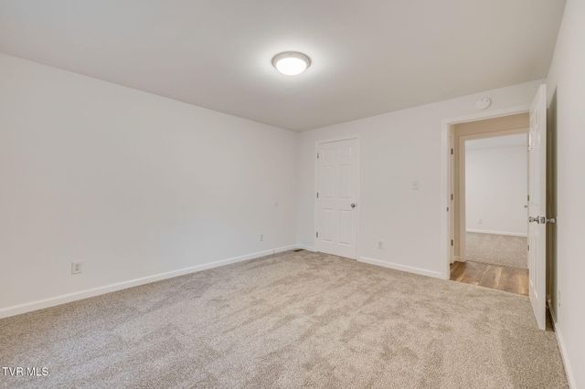 1300 Saratoga Road, Kingsport, TN 37660