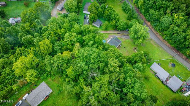 1300 Saratoga Road, Kingsport, TN 37660