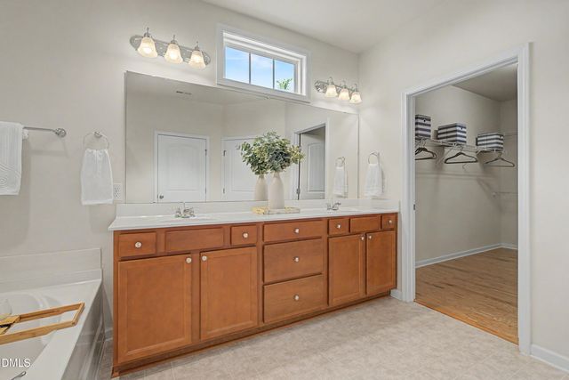 2608 Kinglass Drive, Fuquay Varina, NC 27526