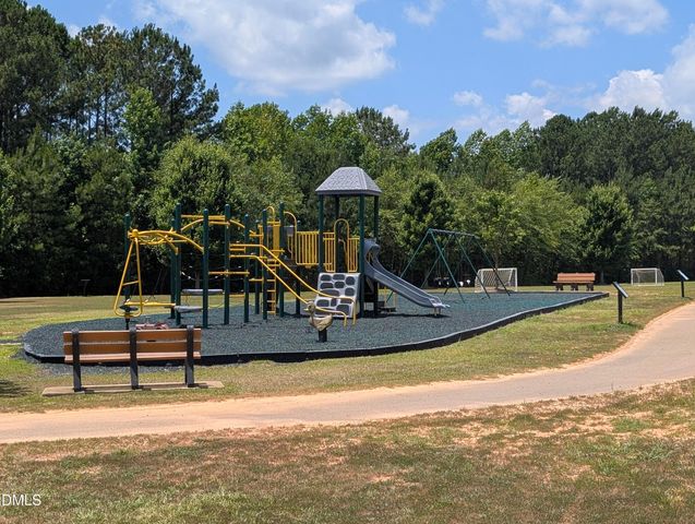 2608 Kinglass Drive, Fuquay Varina, NC 27526