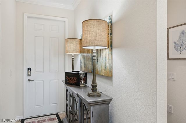 9830 Giaveno CIR 1646, Naples, FL 34113