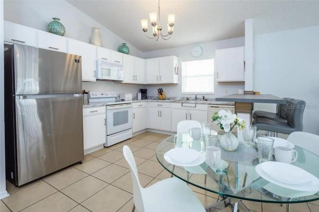 160 BLOOMINGDALE DRIVE, Davenport, FL 33897