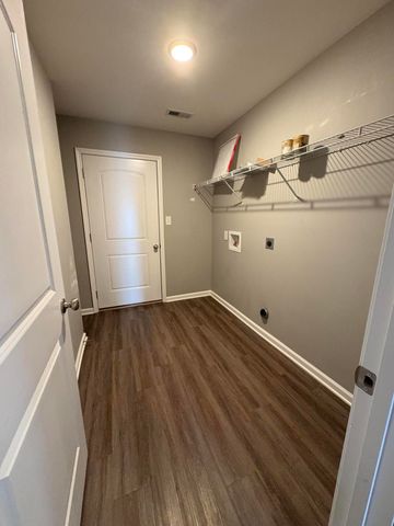 2492 Feathersound Way, Lexington, KY 40511