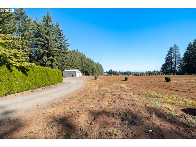 25220 S SPRINGWATER Rd, Estacada, OR 97023
