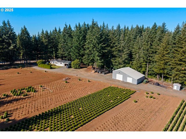 25220 S SPRINGWATER Rd, Estacada, OR 97023