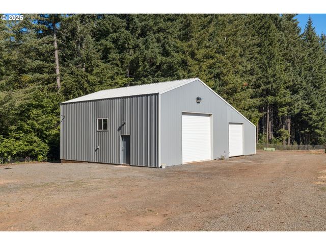 25220 S SPRINGWATER Rd, Estacada, OR 97023