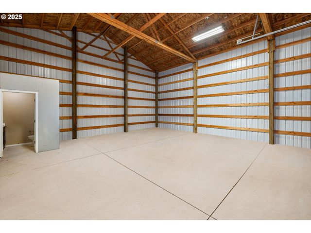 25220 S SPRINGWATER Rd, Estacada, OR 97023