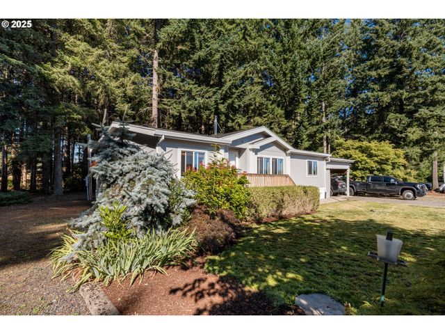 25220 S SPRINGWATER Rd, Estacada, OR 97023
