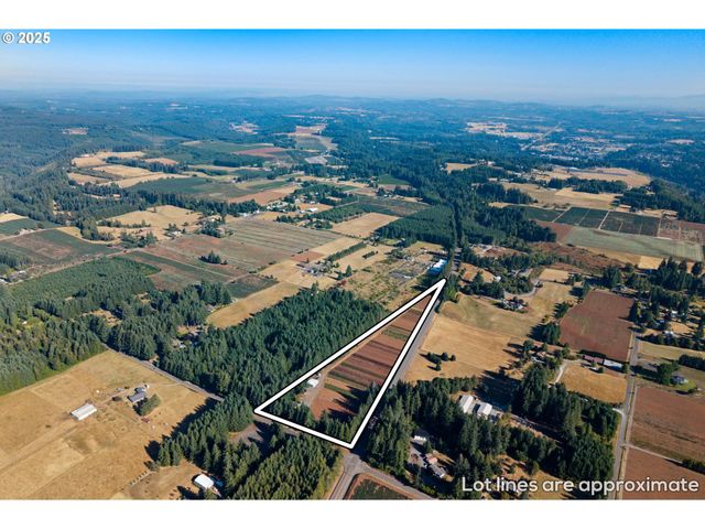 25220 S SPRINGWATER Rd, Estacada, OR 97023