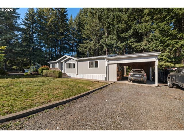 25220 S SPRINGWATER Rd, Estacada, OR 97023