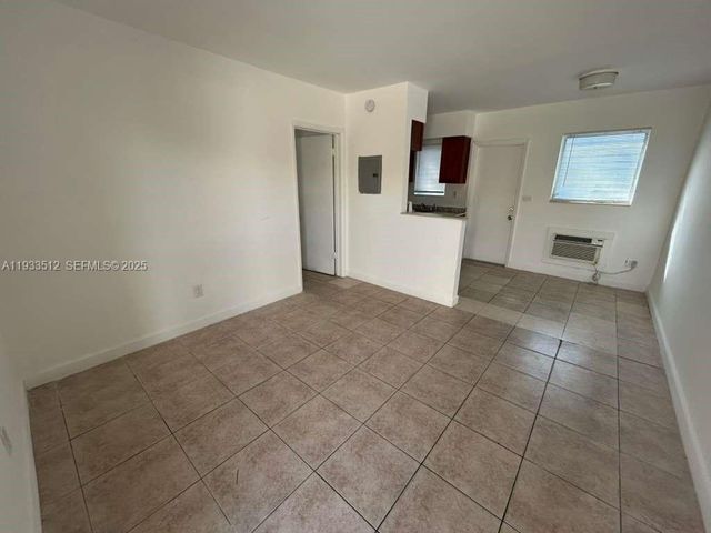 1270 NE 139th St 6, North Miami, FL 33161