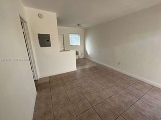 1270 NE 139th St 6, North Miami, FL 33161