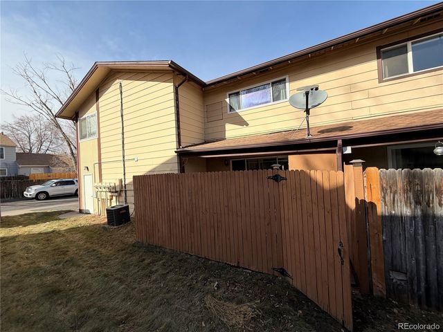 952 Coronado Parkway S C, Denver, CO 80229