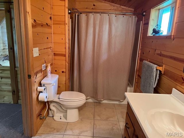 108 Thurman Lake Road, Steelville, MO 65565