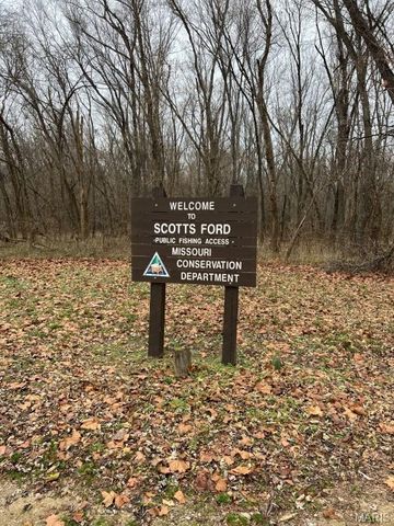 108 Thurman Lake Road, Steelville, MO 65565