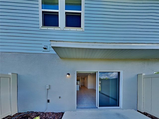 215 RIVER FRONT WAY, Edgewater, FL 32141