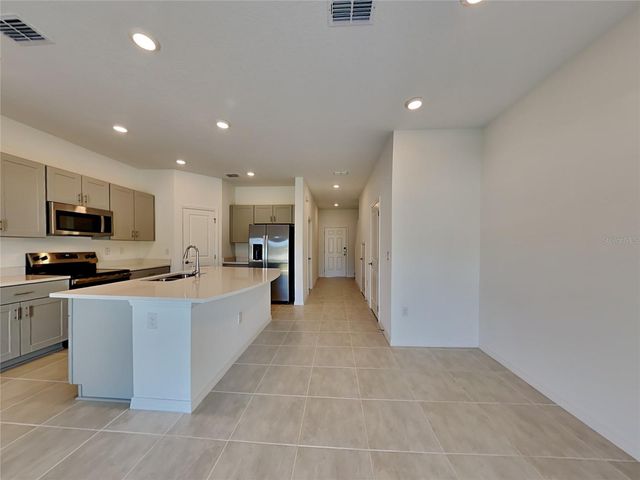 215 RIVER FRONT WAY, Edgewater, FL 32141