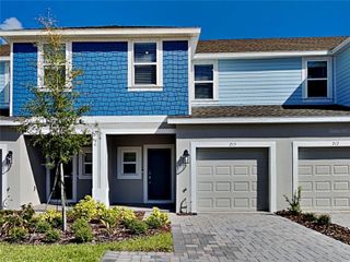 215 RIVER FRONT WAY, Edgewater, FL 32141